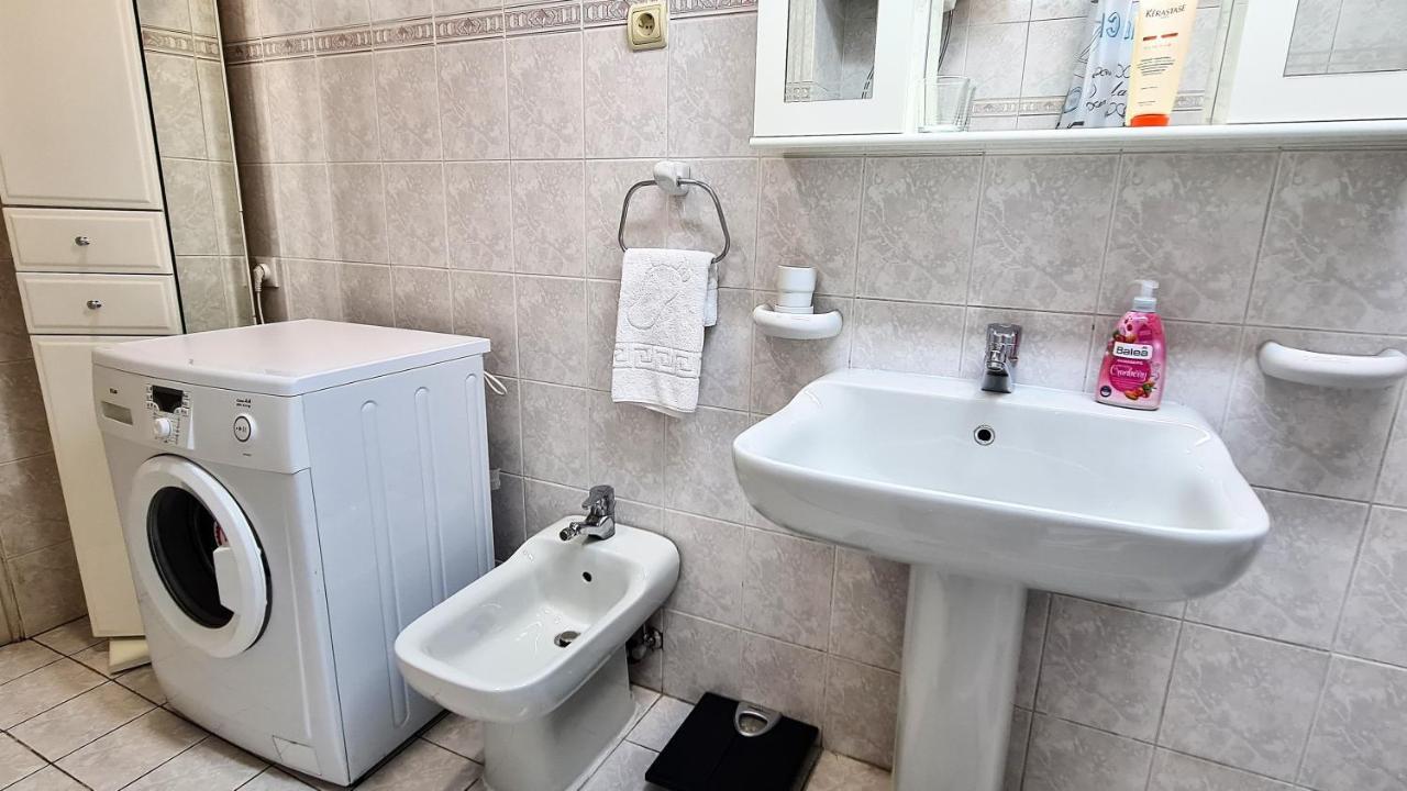 Windows City Apartment Белград Екстериор снимка