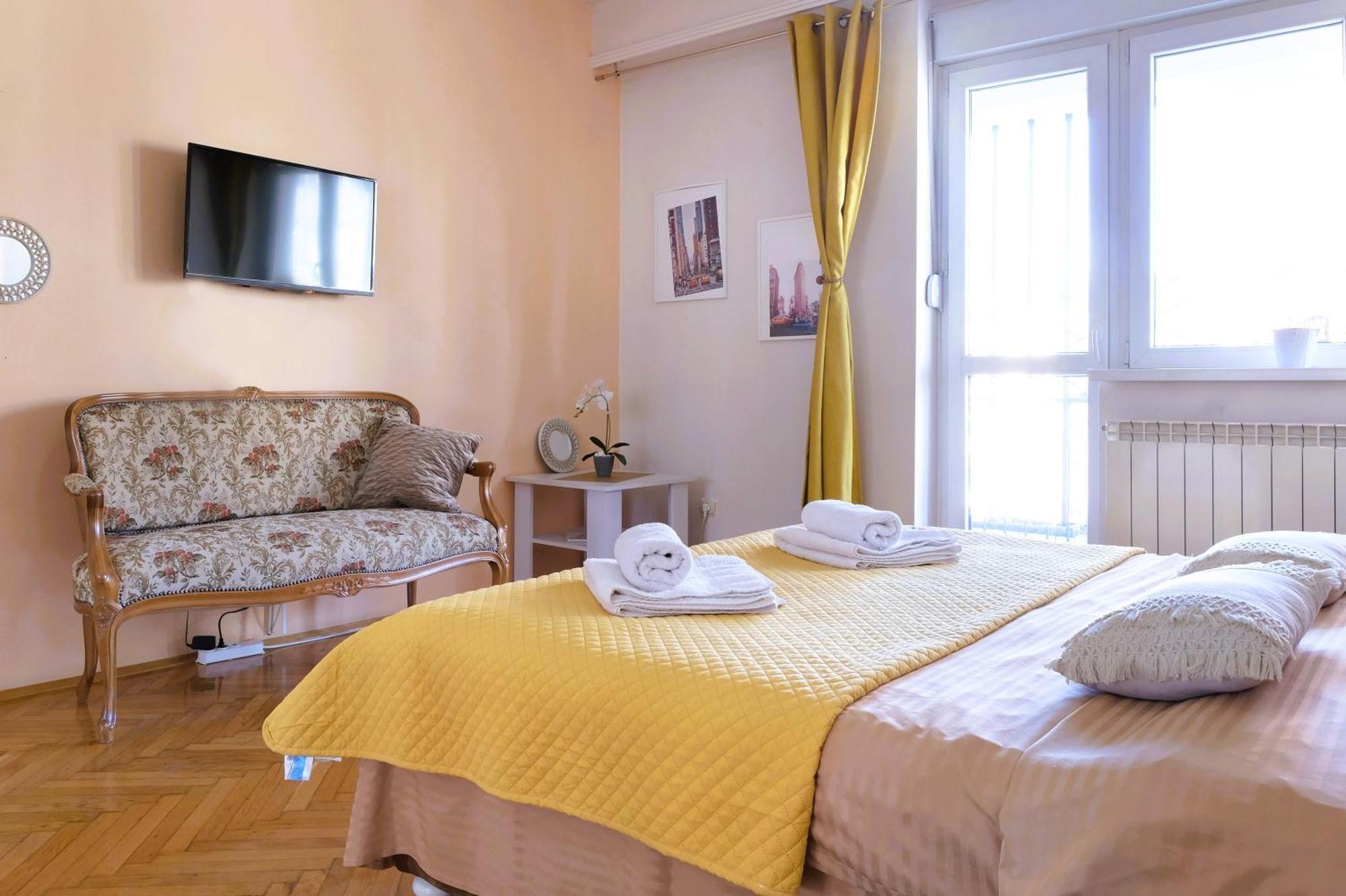 Windows City Apartment Белград Екстериор снимка