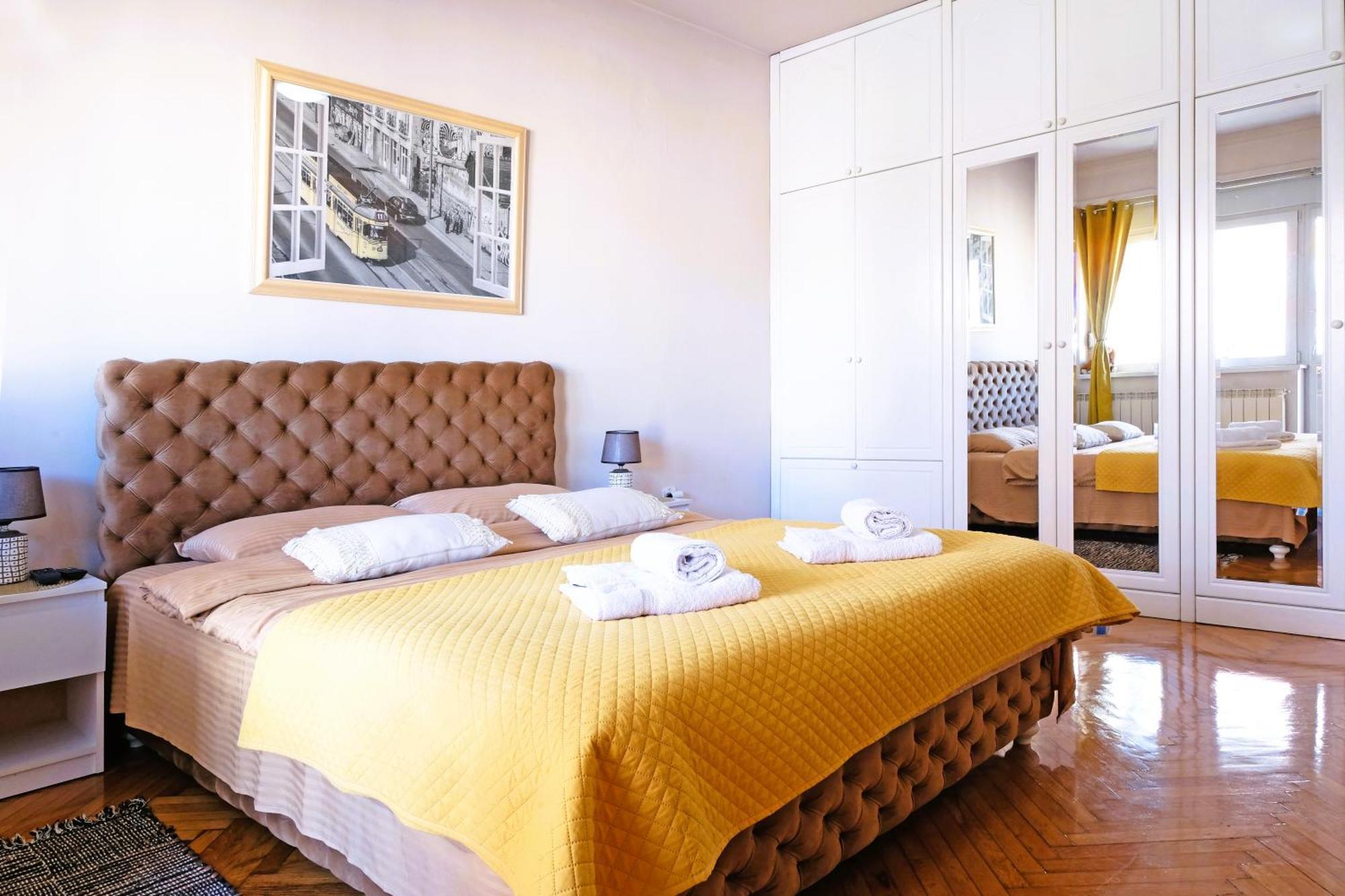 Windows City Apartment Белград Екстериор снимка