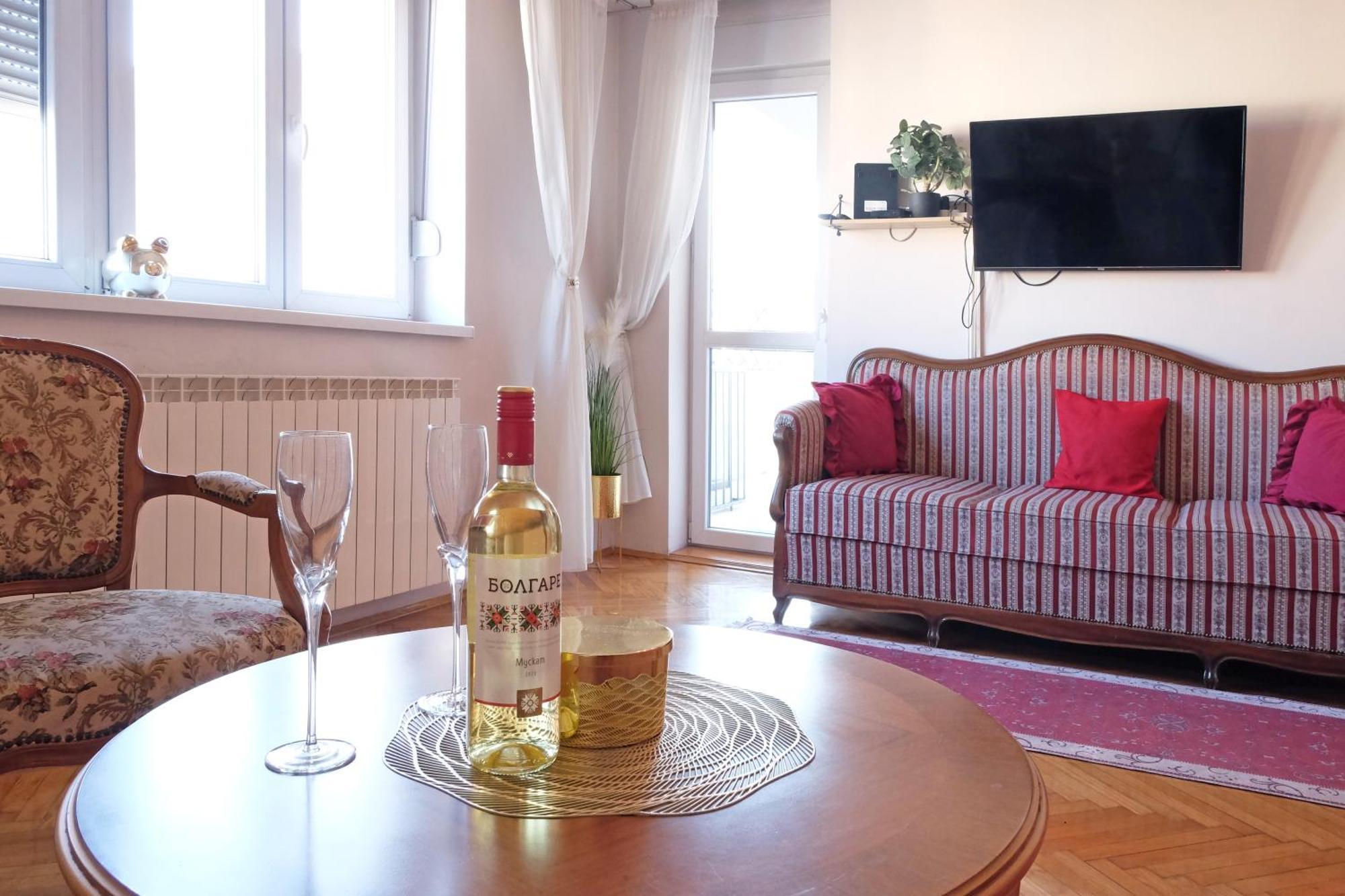 Windows City Apartment Белград Екстериор снимка