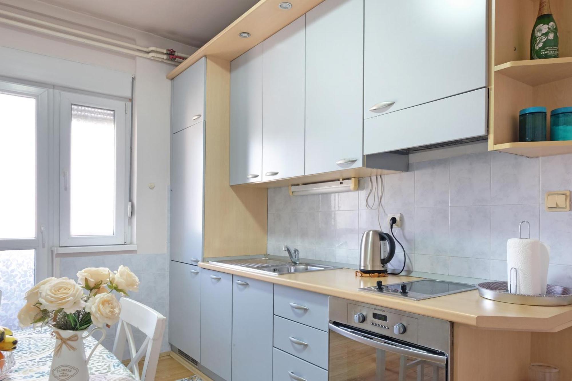 Windows City Apartment Белград Екстериор снимка