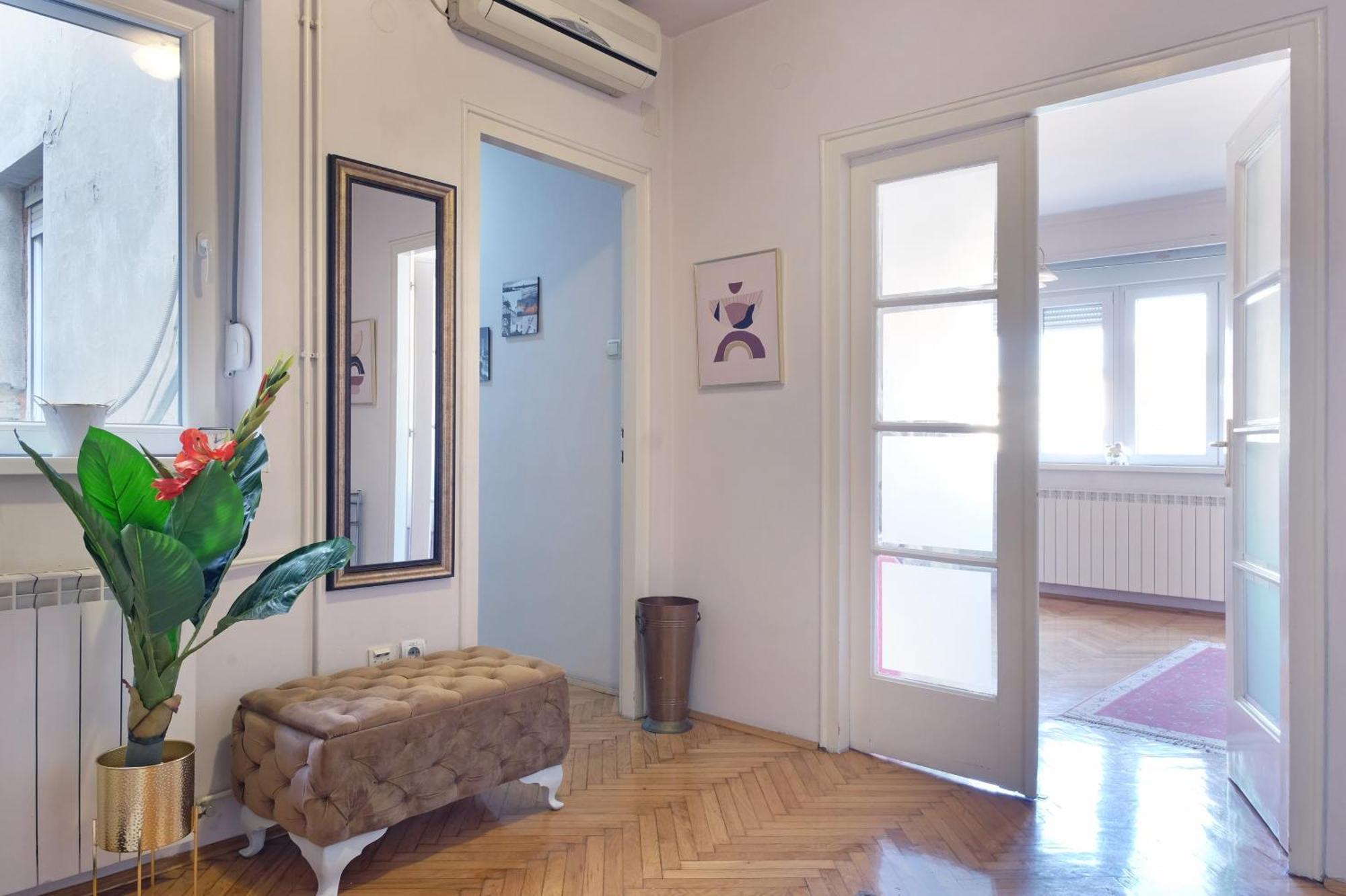 Windows City Apartment Белград Екстериор снимка